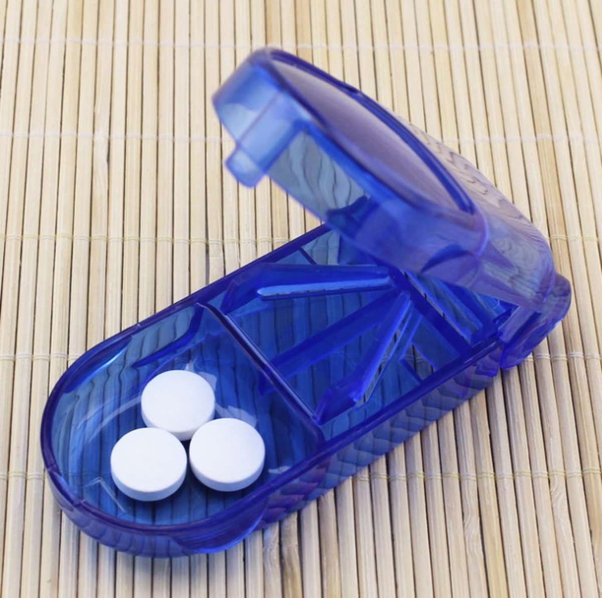 藍色藥丸切割機儲存盒