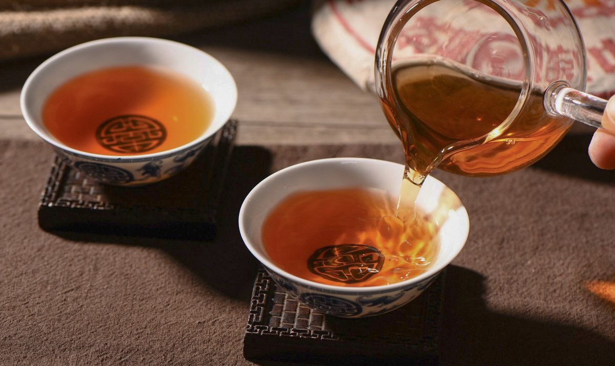 御茗牌遠年舊普洱 100g 陳年 黑茶